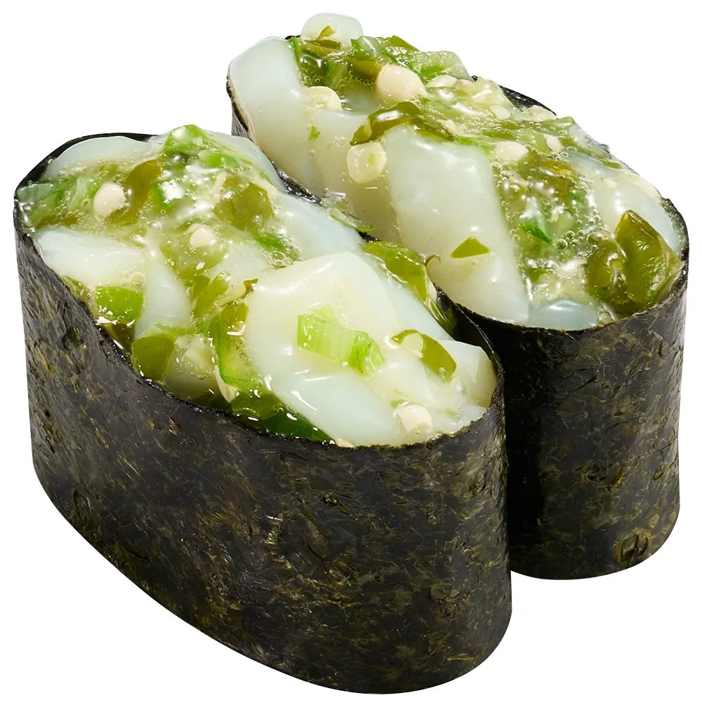 イカとネギの海苔巻き寿司