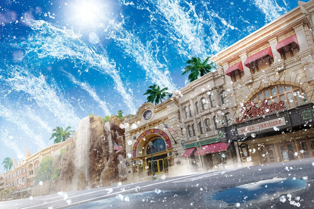 ユニバーサル・スタジオ・ジャパンの水が撒かれる風景
