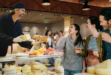 ハウステンボスに五感で味わう“食”のエンタメ空間「ルーベンス・マルシェ」誕生！