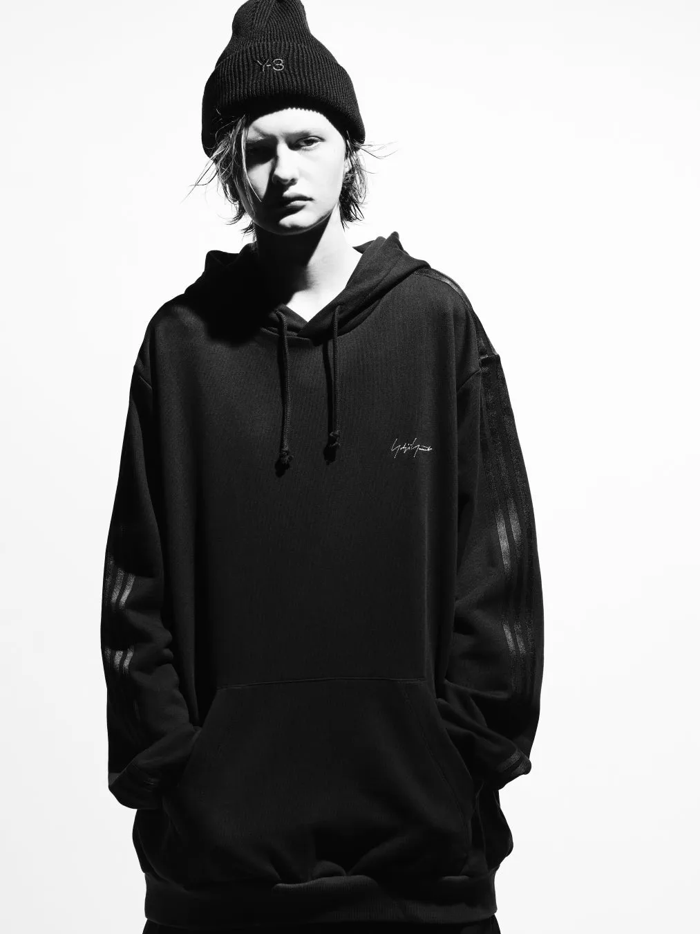 服作りの姿勢を宿し素材やディテールへのこだわり