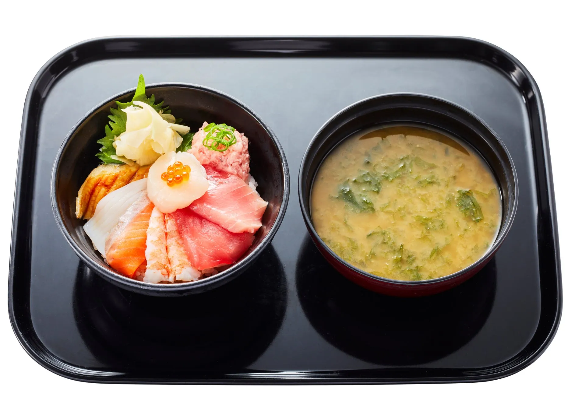 「9種の海鮮丼 あおさの味噌汁セット」990円(税込)~