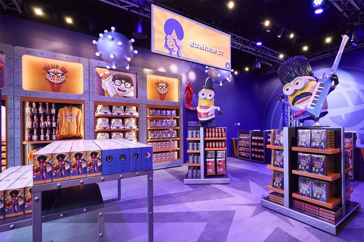 ミニオン・パークの新エリアの店内ディスプレイ