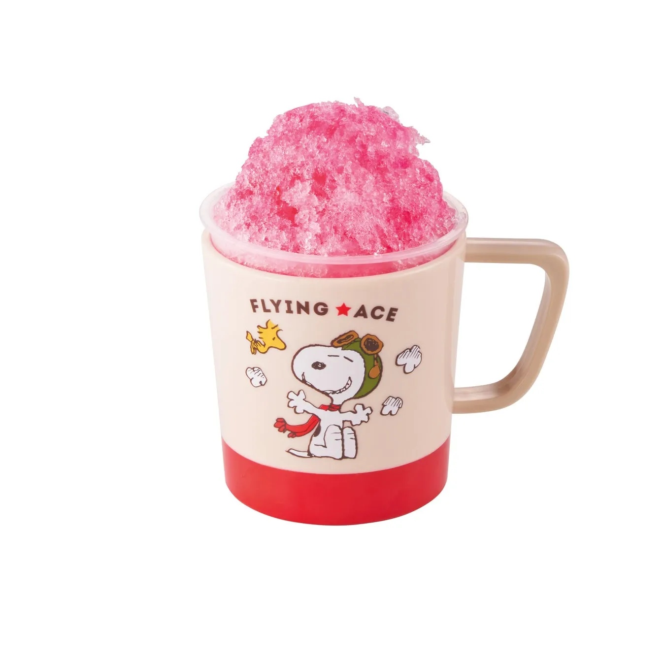 スヌーピーのカップに入ったピンクのかき氷