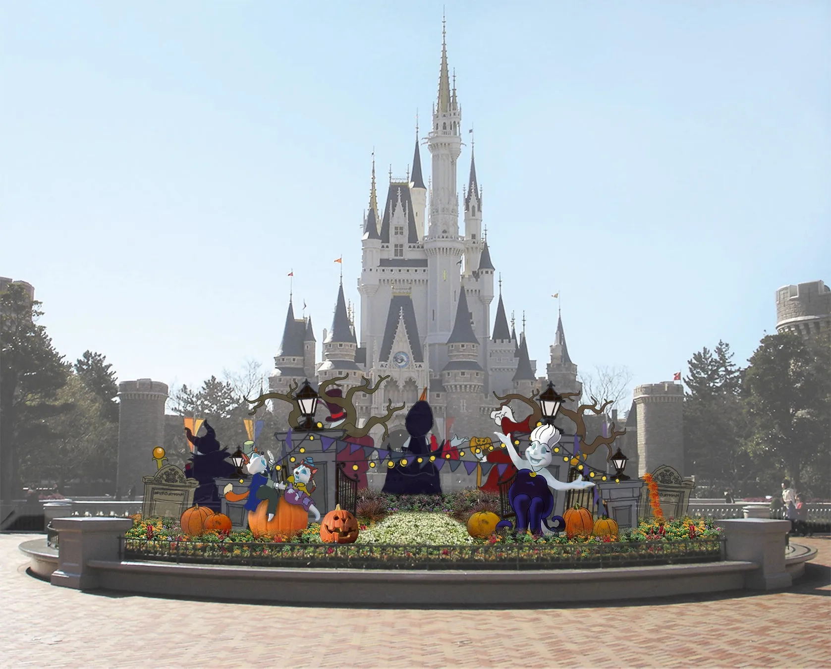 東京ディズニーリゾートのシンデレラ城前のハロウィンデコレーション