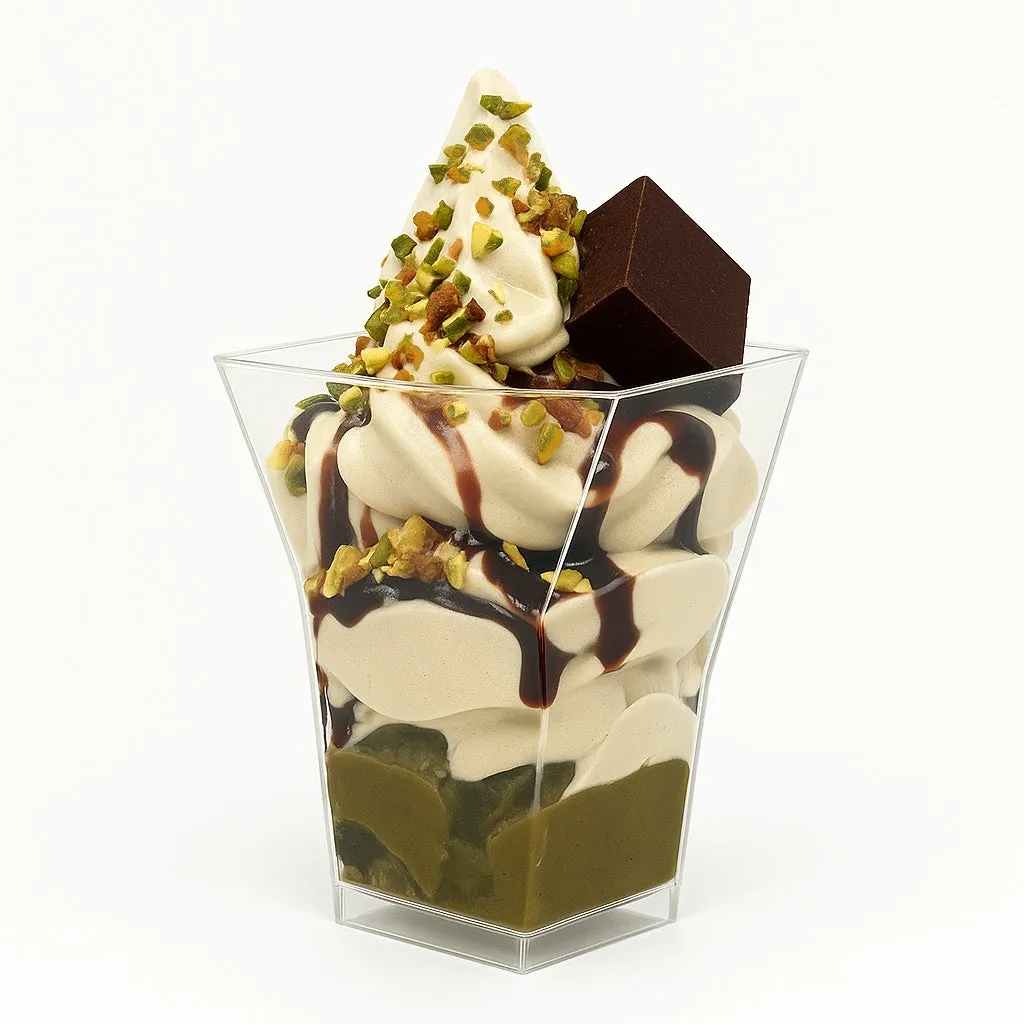 MAX PISTACHIOドバイチョコパフェ