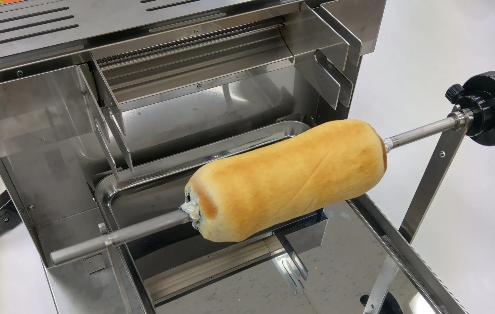 テーブルバウムでバウムクーヘン作り体験