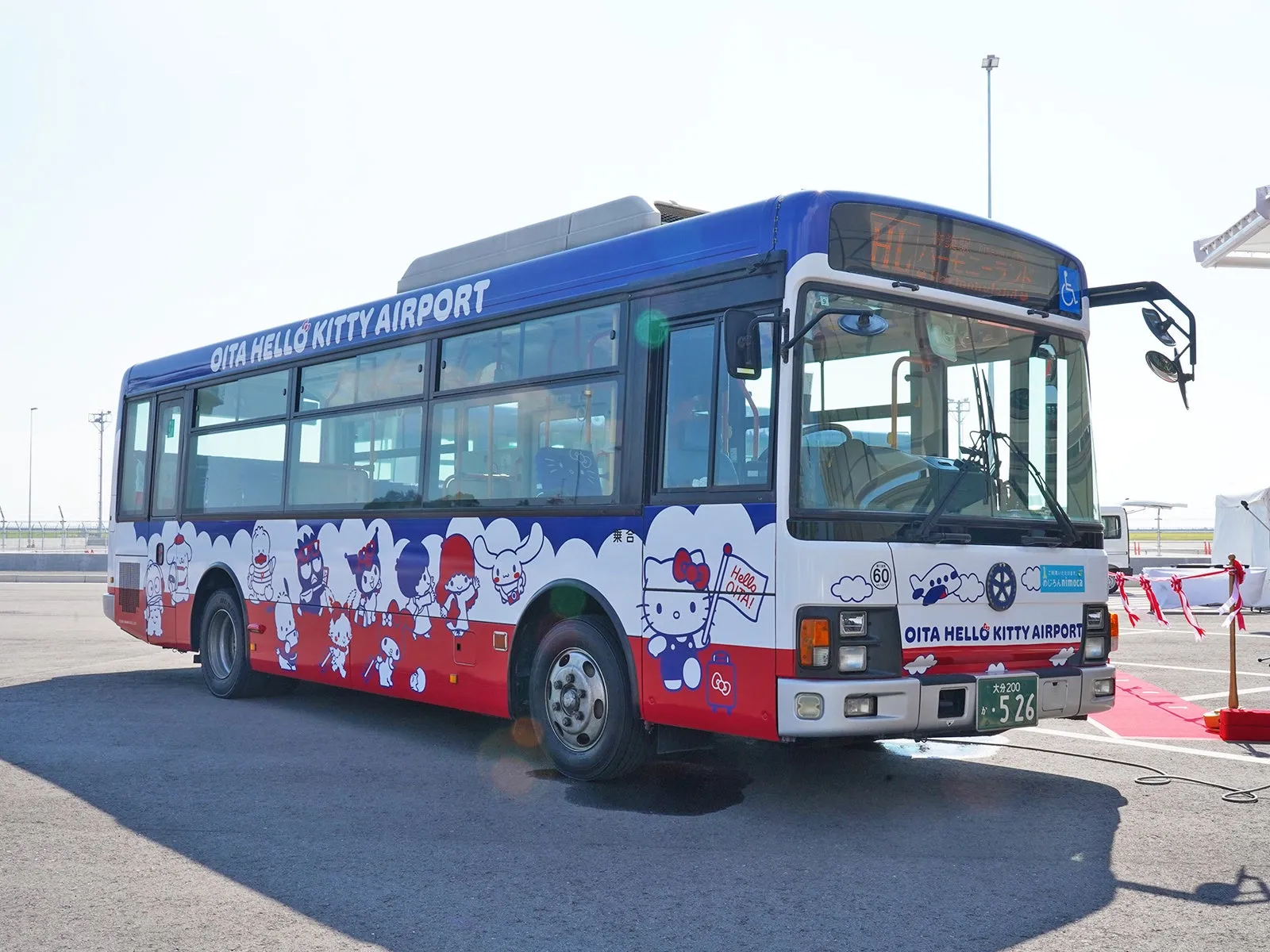 大分空港ハローキティシャトルバス
