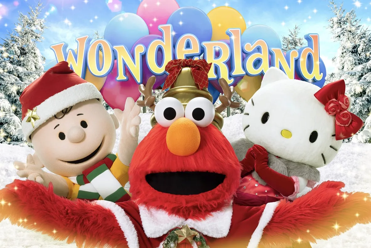 ユニバーサル・ワンダーランド ～レッツ・ロック・トゥギャザー！～ のクリスマス衣装を着たキャラクターたち