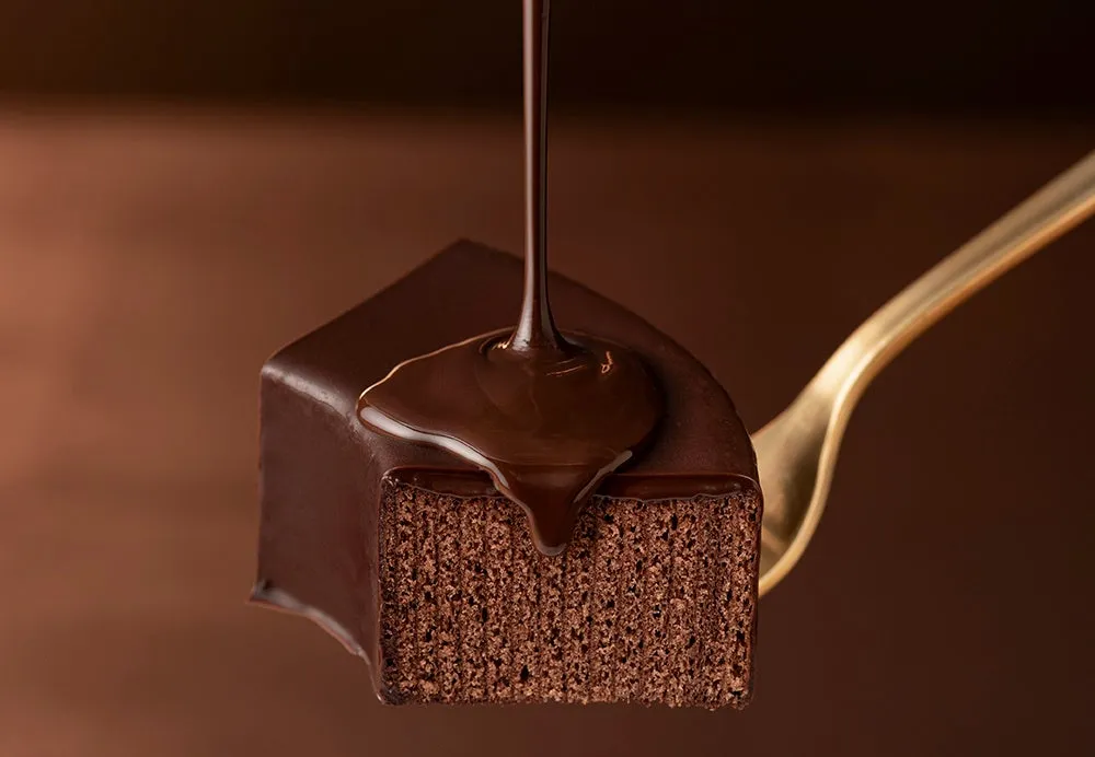 カカオマスとココアが練りこまれたショコラバームクーヘン