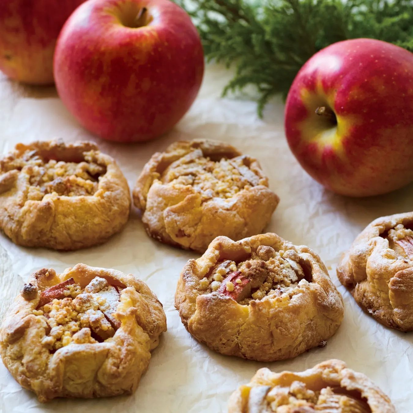 青森県産フレッシュりんごのガレット