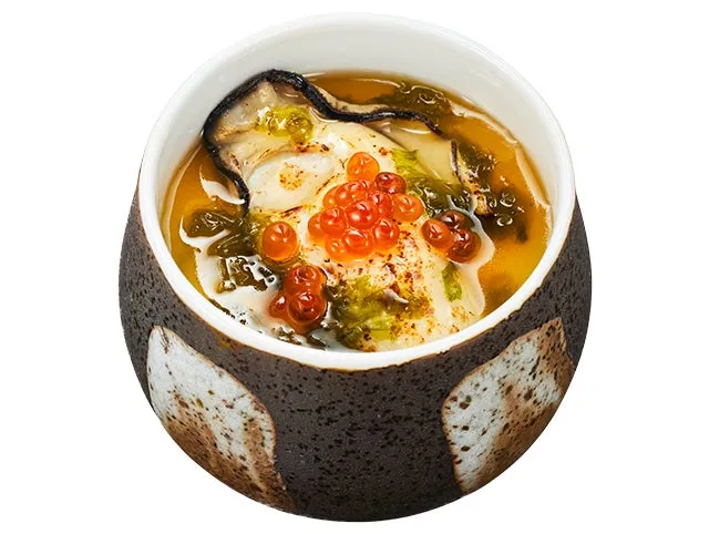 店内仕込 瀬戸内海産 蒸し牡蠣といくら あおさ餡茶碗蒸し 410円(税込)~