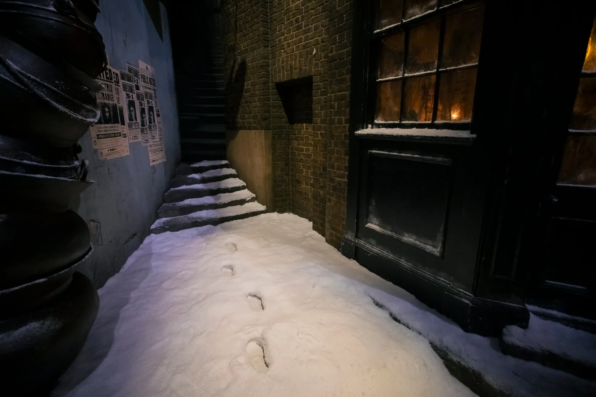 雪景色のホグワーツ城の模型