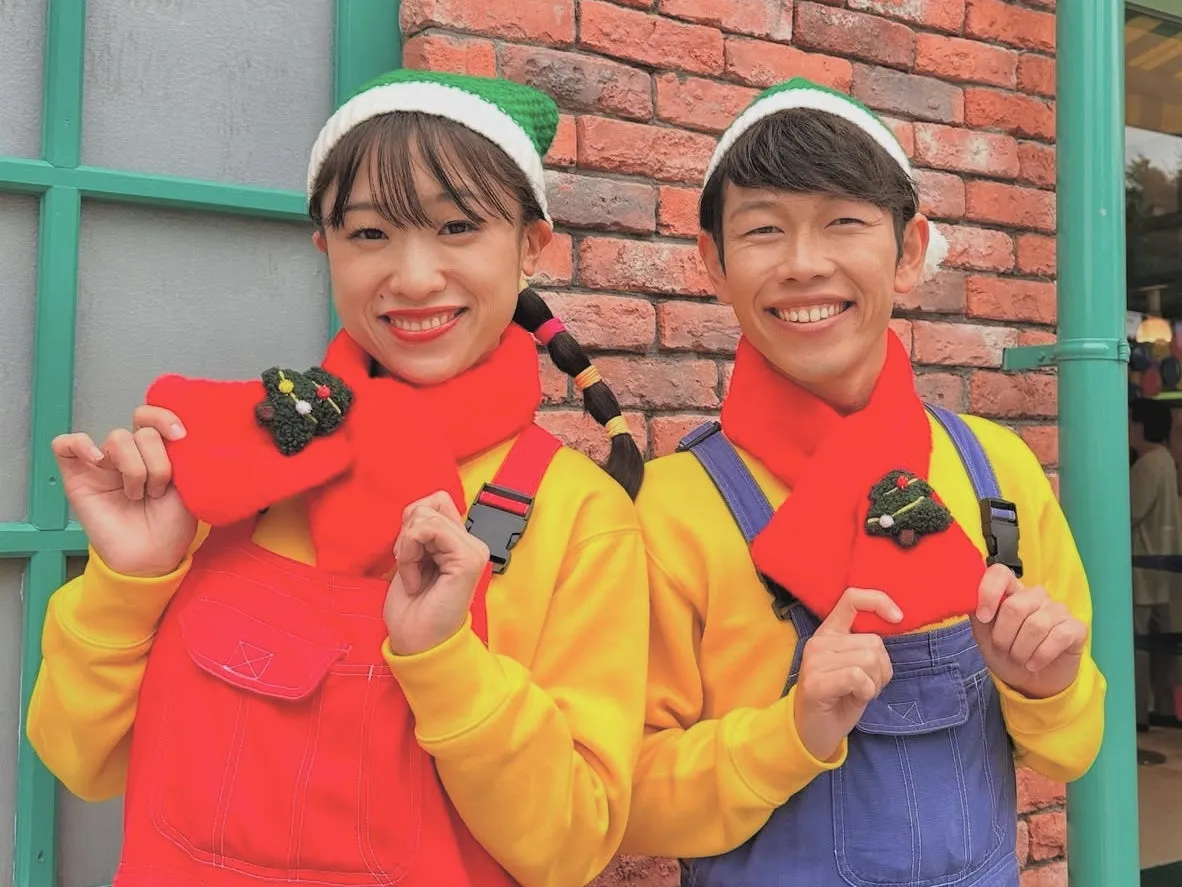 クリスマス衣装のトーマスランドスタッフ