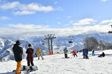 夜行列車で朝からスキーへ！JR東日本びゅうツーリズムの臨時列車ツアーが限定販売