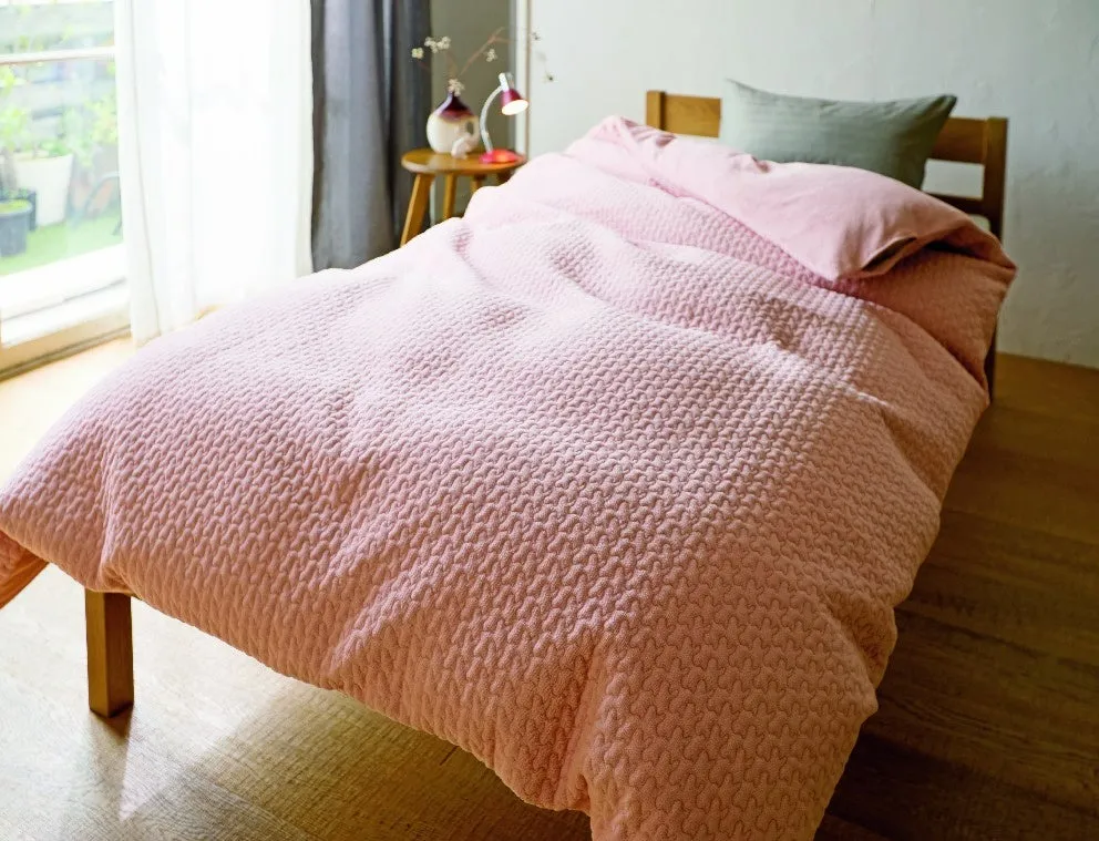 【キルトケット】モリリン×くらしと生協「綿キルトケットにもなるふんわりあったか寝具カバー」