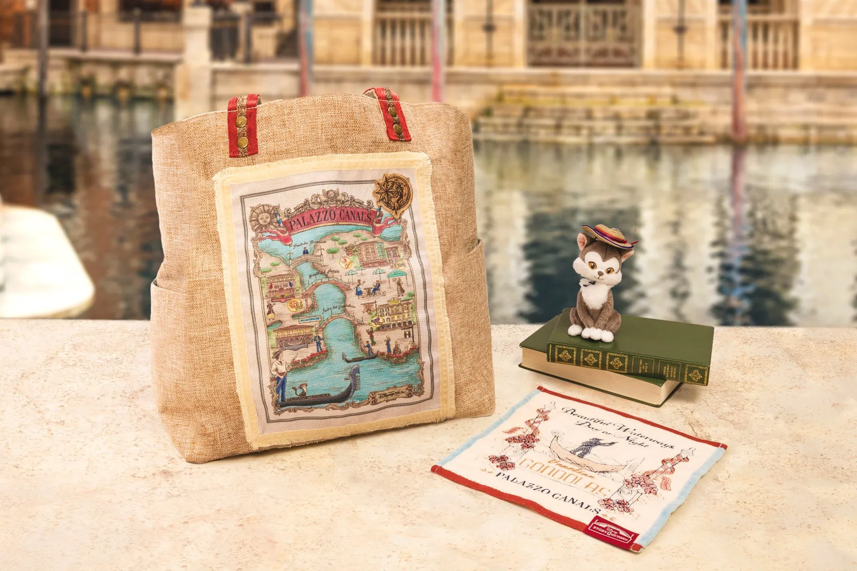 ディズニーストーリービヨンド第三弾グッズと水辺の背景