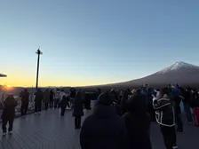 地上55mの絶景展望台から富士山の初日の出を見よう！「紅富士・初日の出鑑賞会」