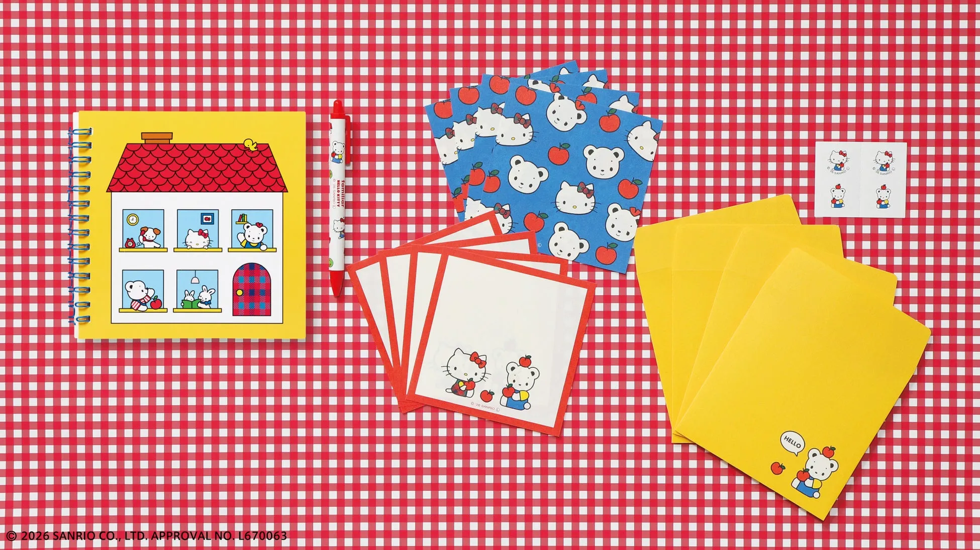 ノート、ボールペン、レターセットなどのステーショナリー