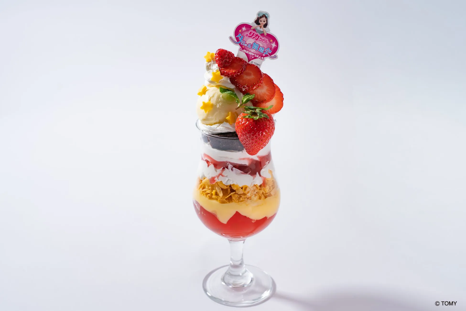 リカちゃんコラボパフェ