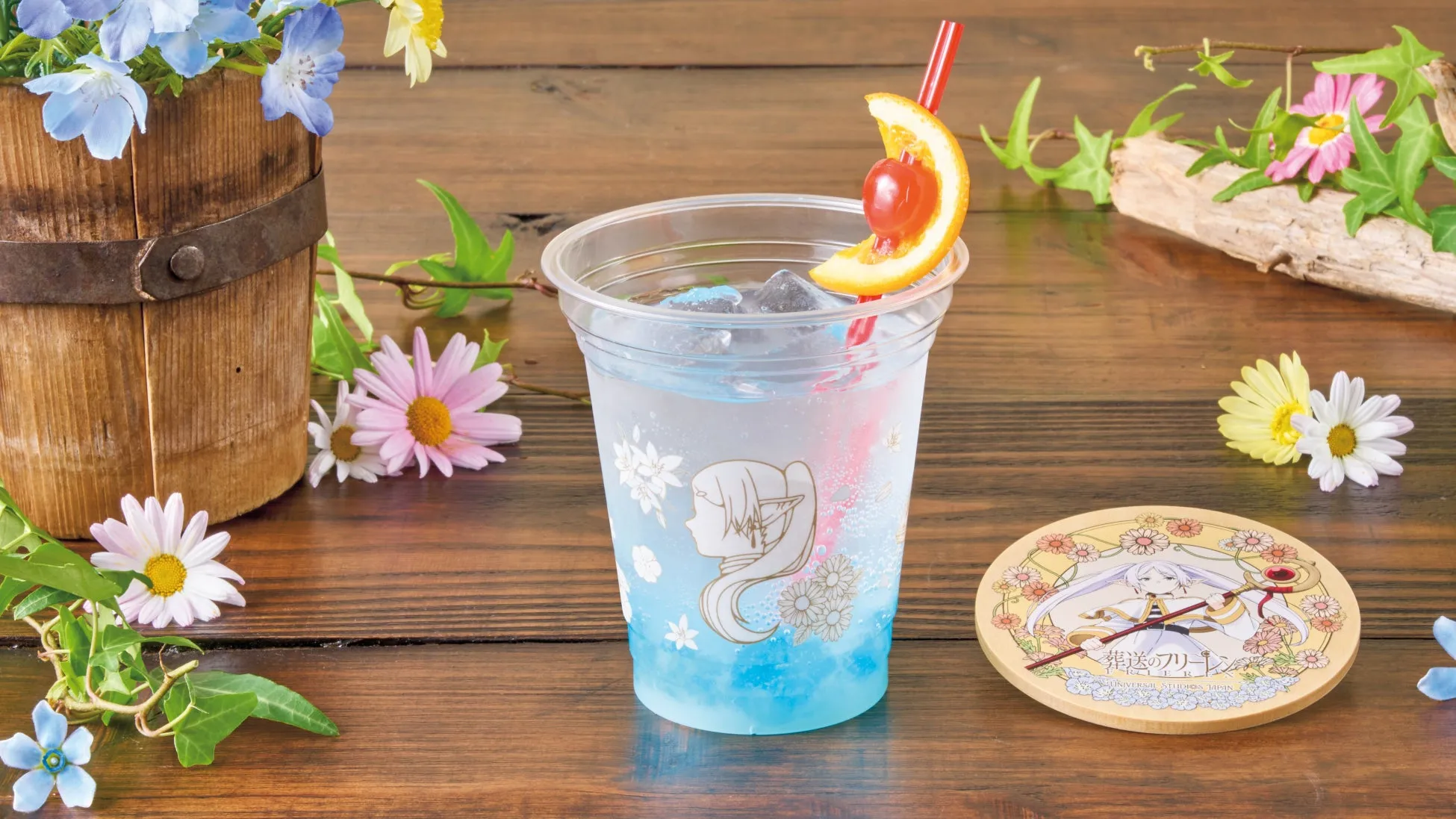 キャラクターイラスト付きブルードリンクとコースター