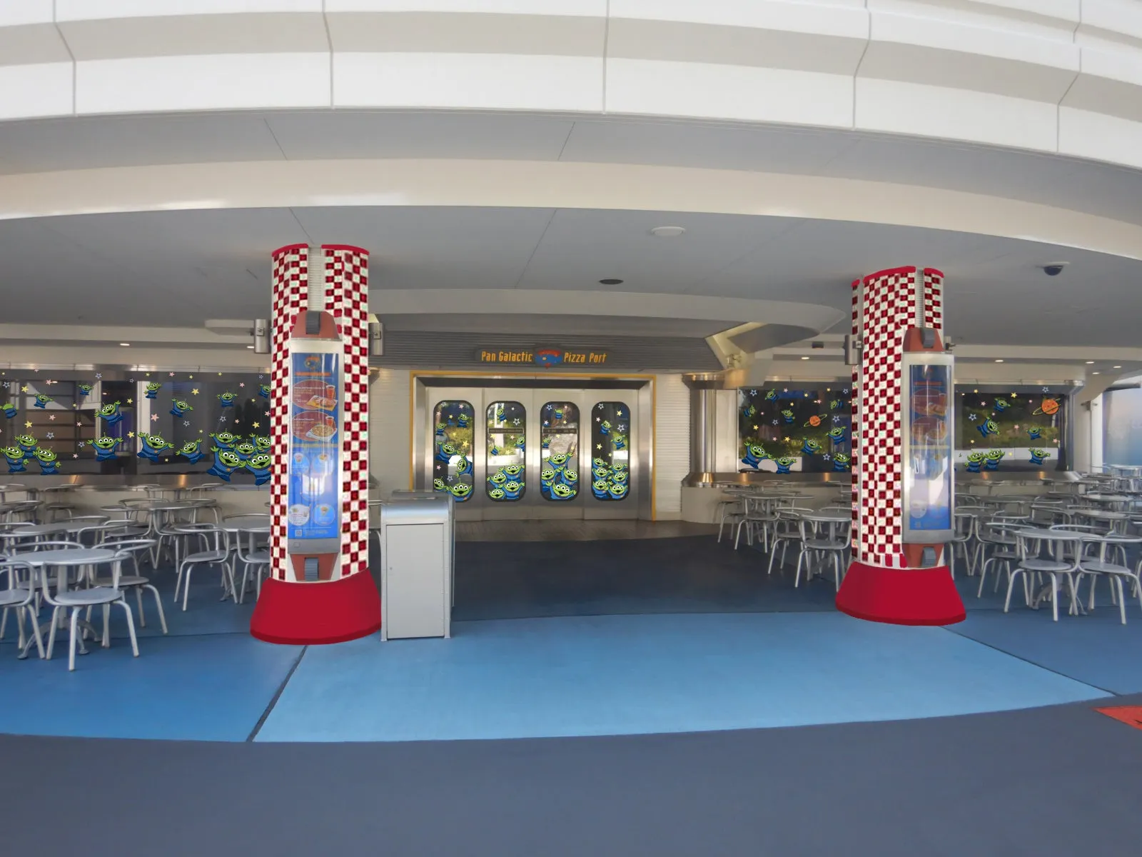 ディズニーリゾートのトイストーリーイベント会場