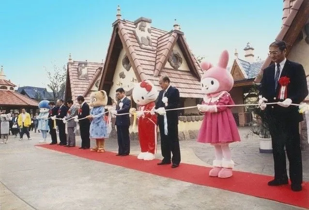 ハーモニーランド35周年リボンカットセレモニー