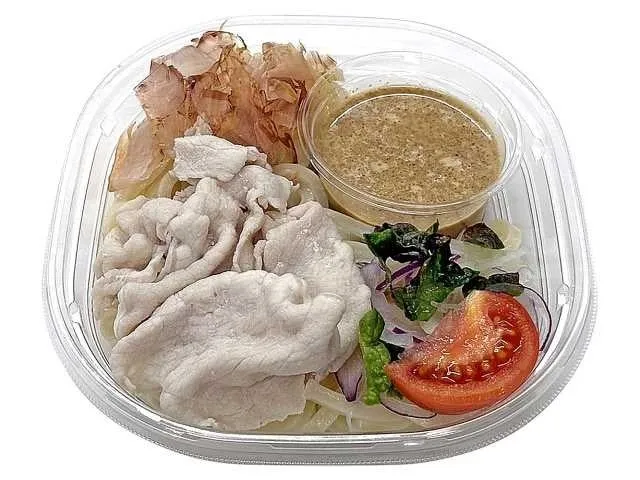 北海道産山わさび使用の冷たい塩ラーメン