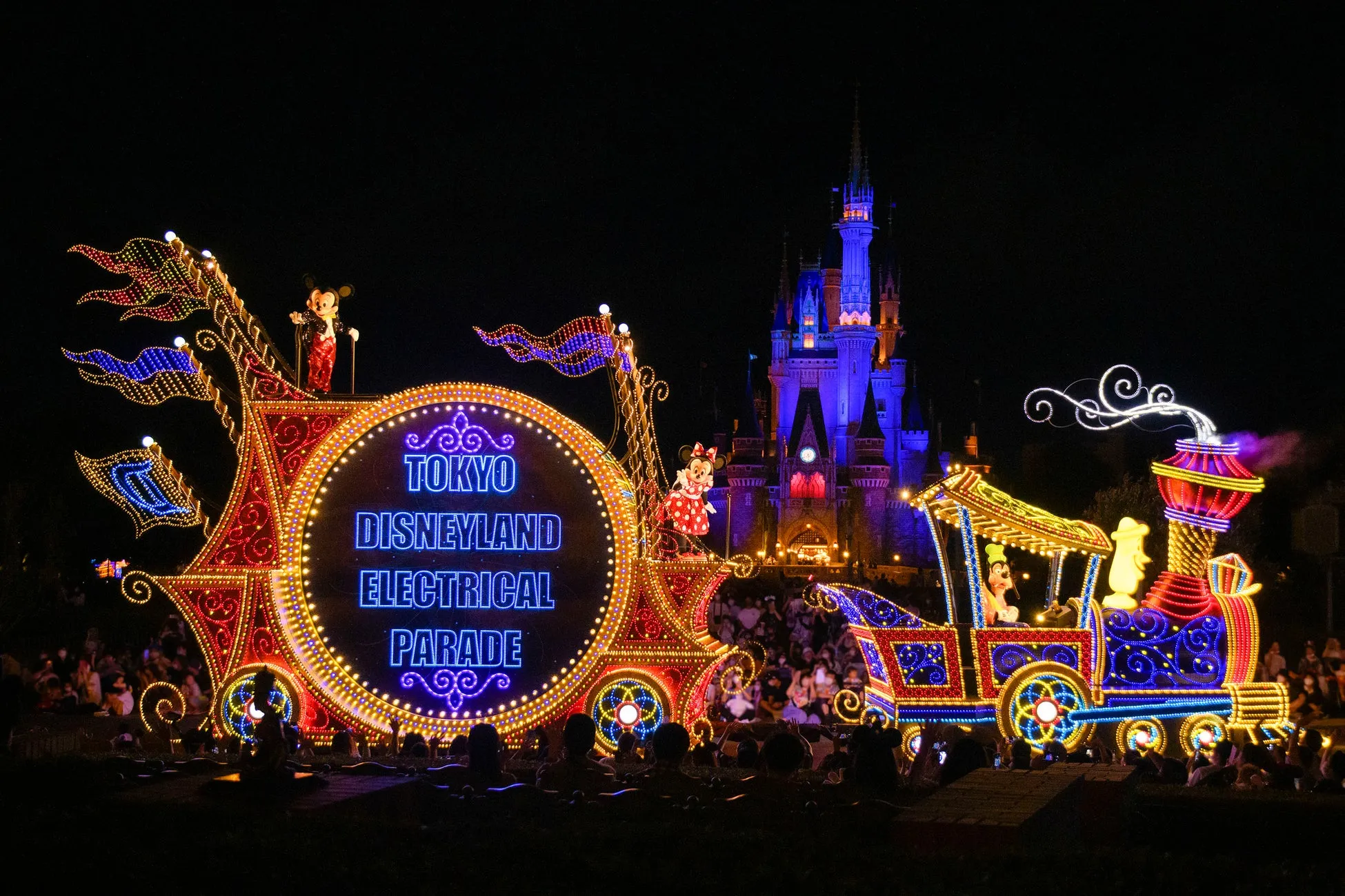 東京ディズニーランドのエレクトリカルパレード