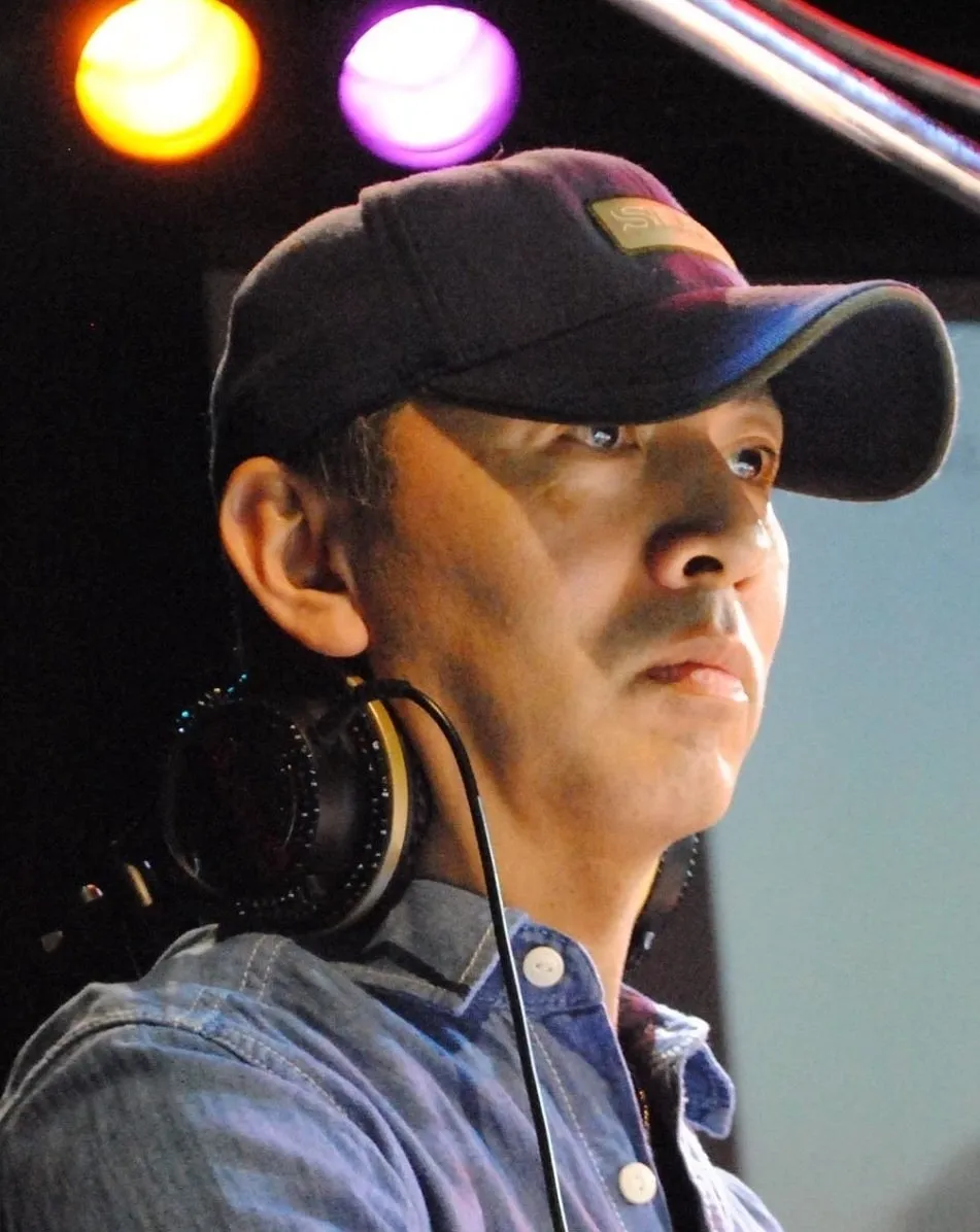 DJ George
