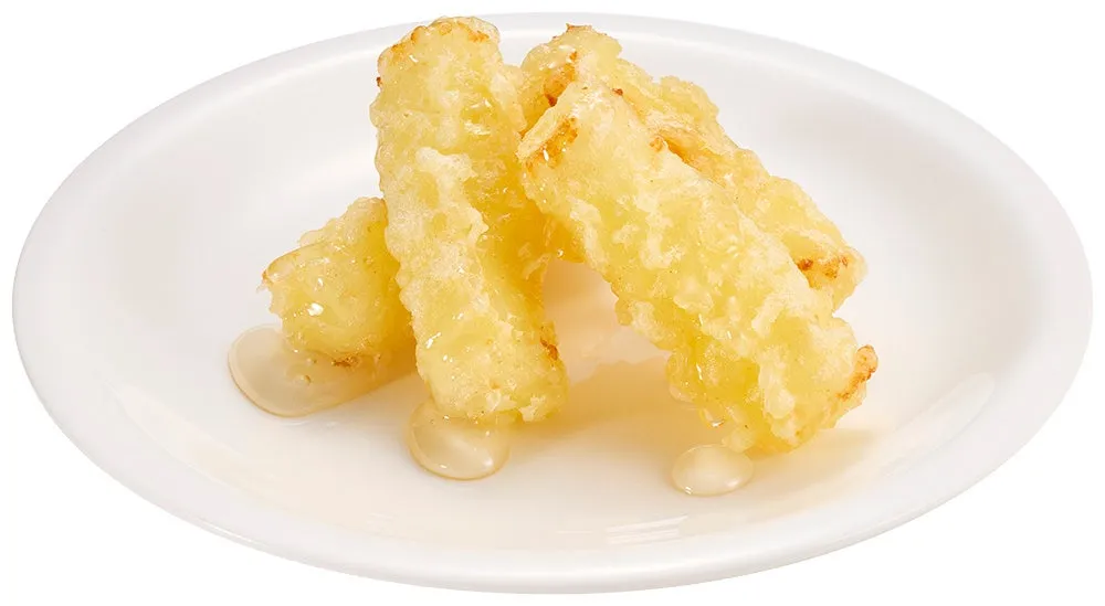 フライドポテトに甘いシロップをかけた一品