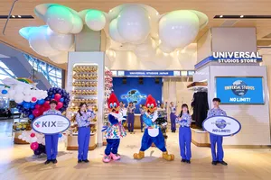 ユニバーサル・スタジオ・ストア関西国際空港店、空港初の常...
