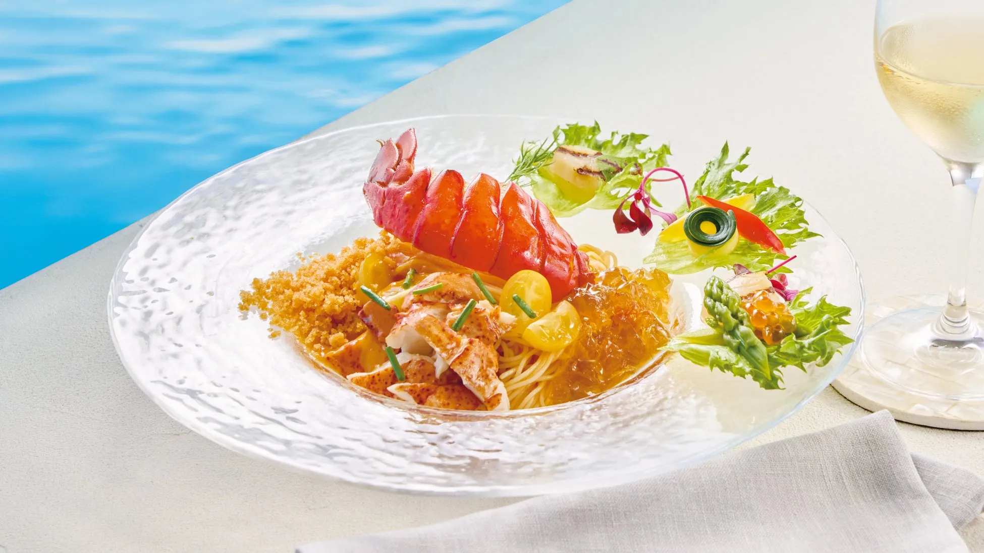豪華なロブスターと野菜の夏祭り料理