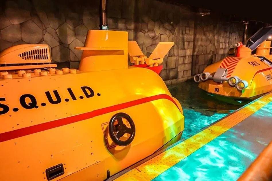 レゴランドの黄色い潜水艦アトラクション