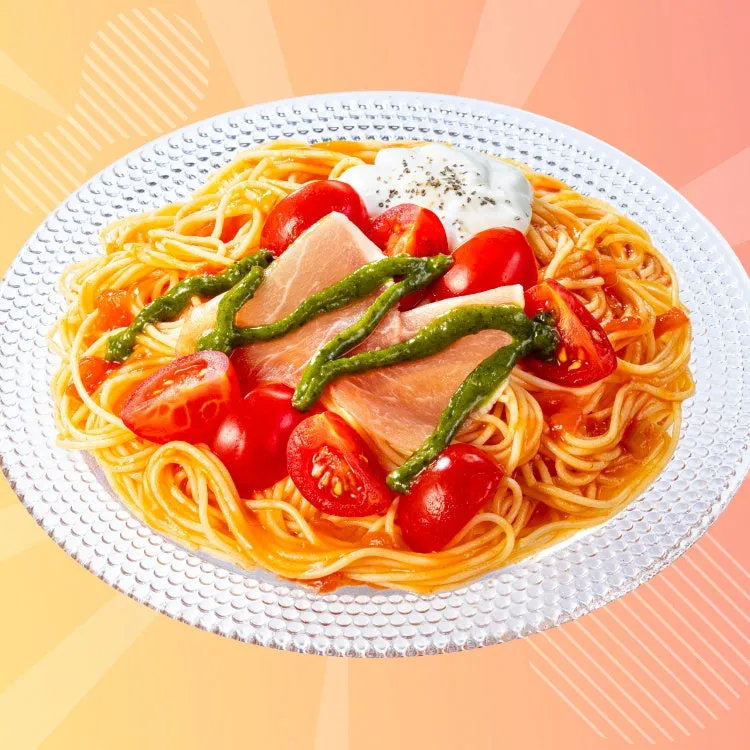 福島フェアのトマトとハムがのったパスタ