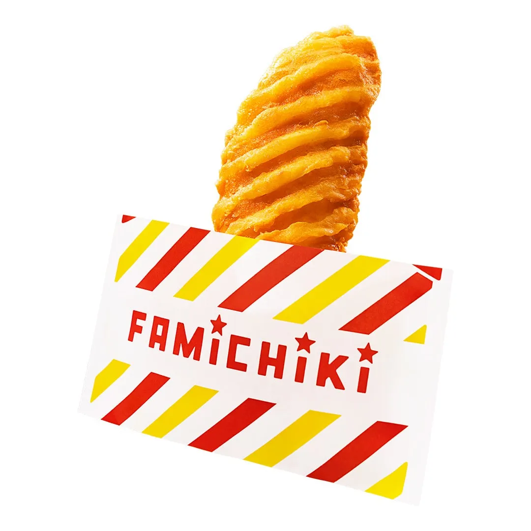 ファミチキの袋とホットスナック