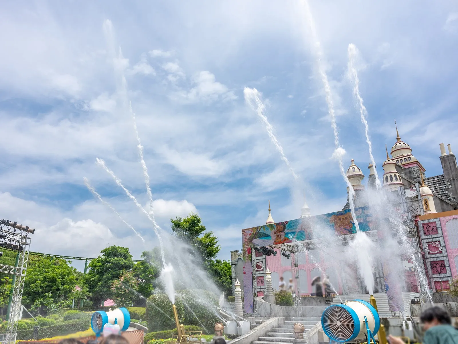 ハーモニーランドでの水しぶきイベント