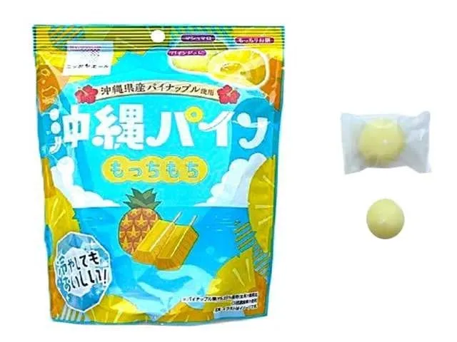 沖縄パインもちもちパッケージと個包装されたお菓子