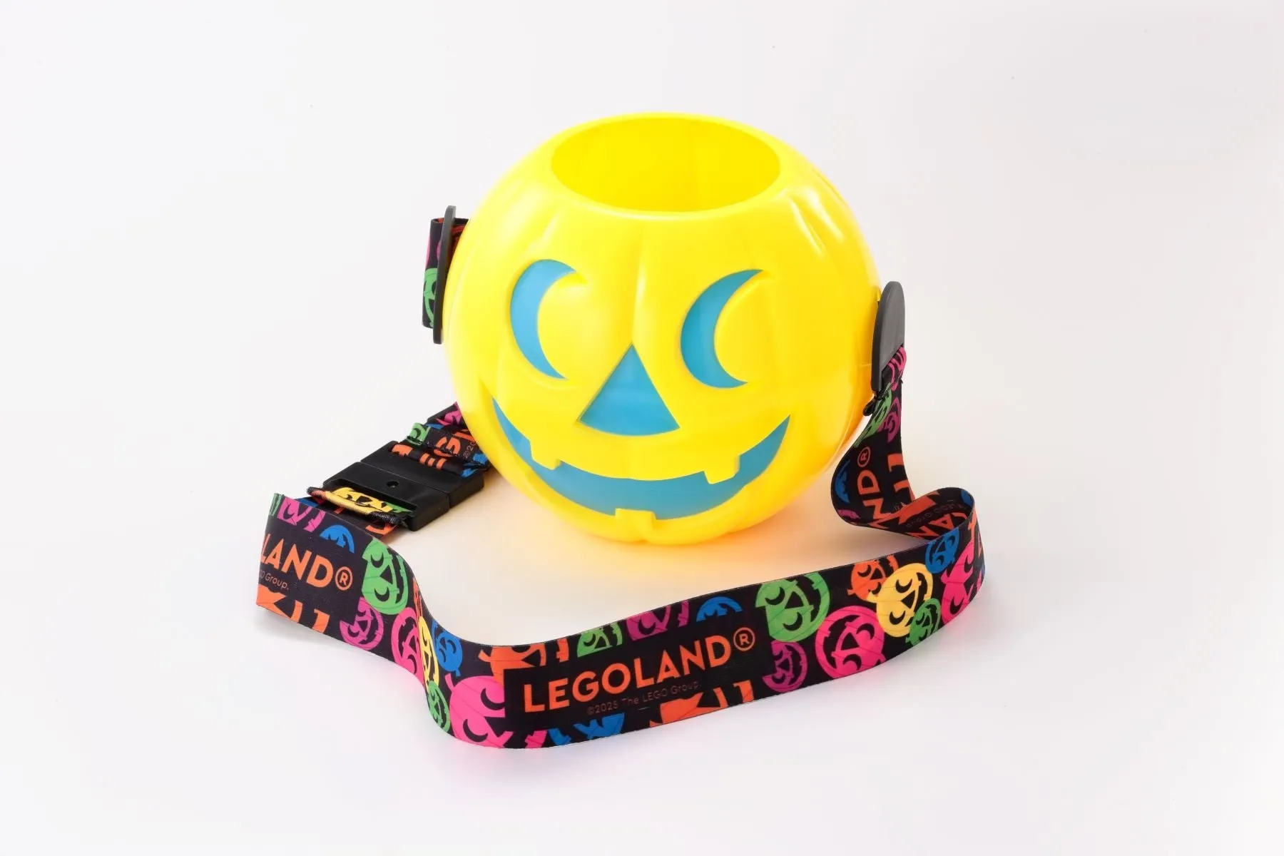 レゴランドのハロウィン用黄色パンプキンバケット