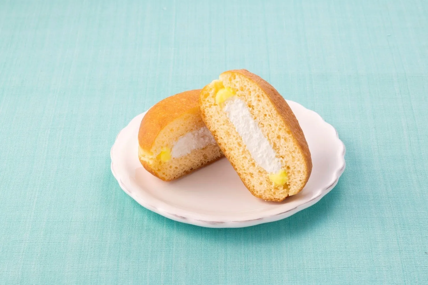 和歌山フェアのクリーム入り洋菓子