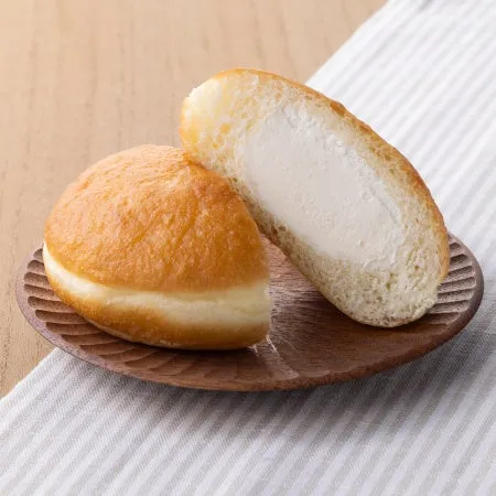 クリームが入ったパン