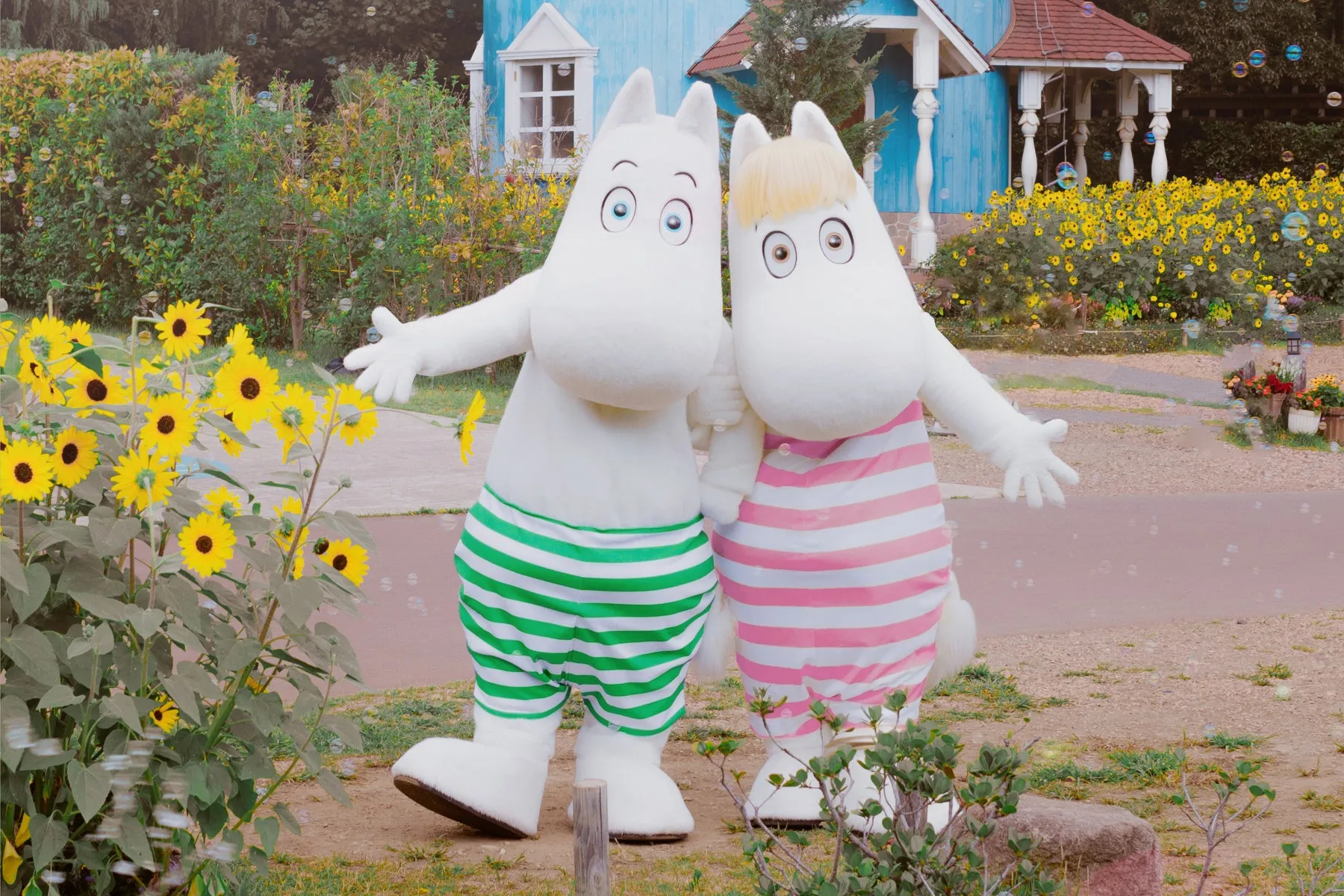 ムーミンバレーパークのムーミンとスノークのおじょうさん