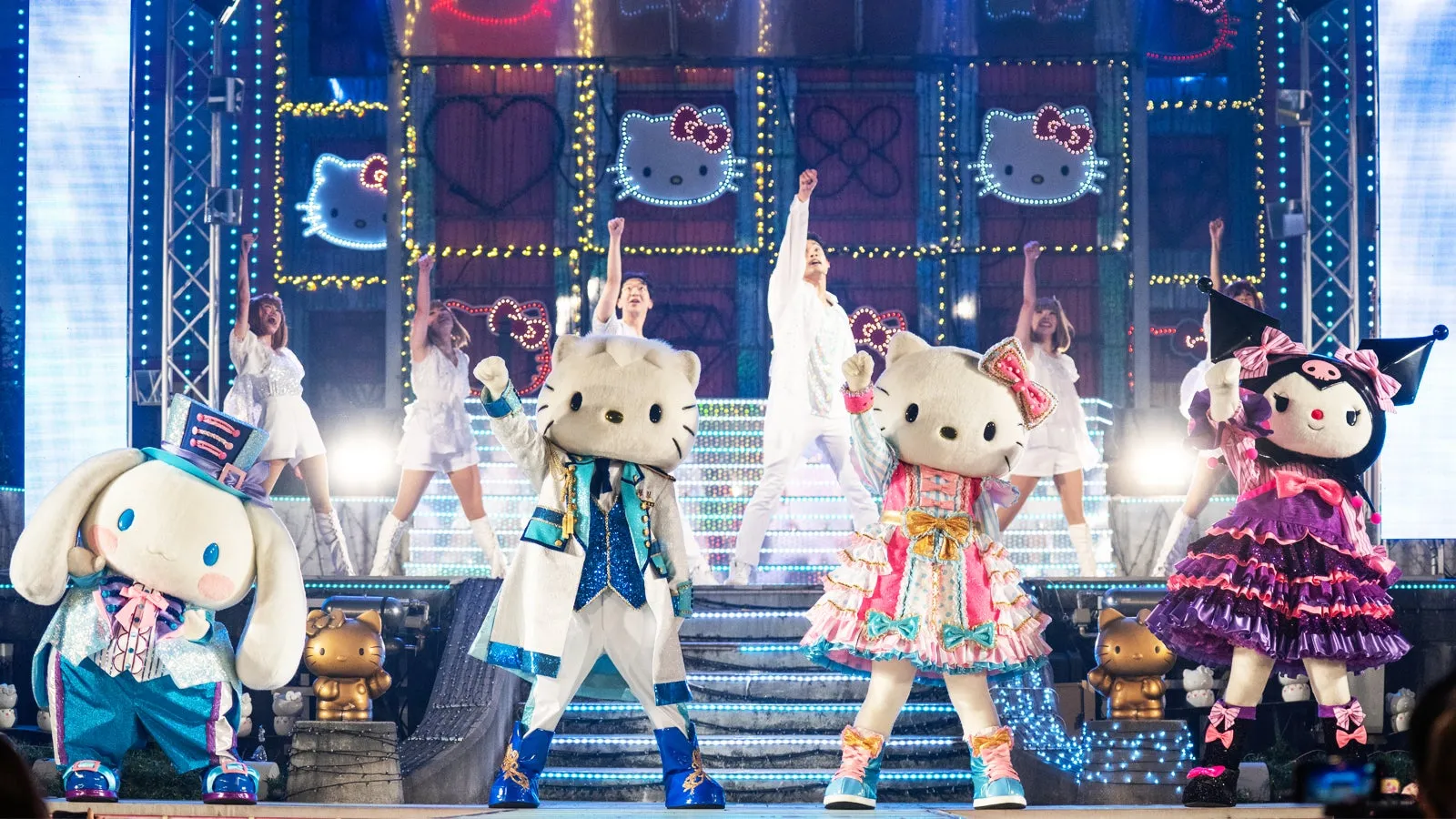 ハーモニーランドハロウィーンイベントのステージ