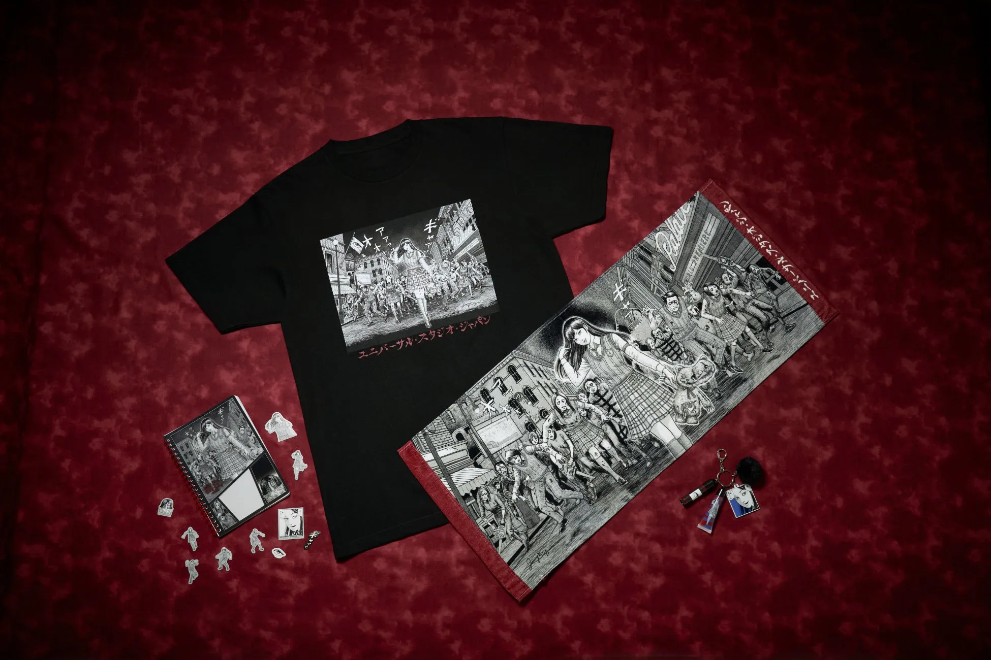 伊藤潤二『富江』コラボTシャツとグッズ