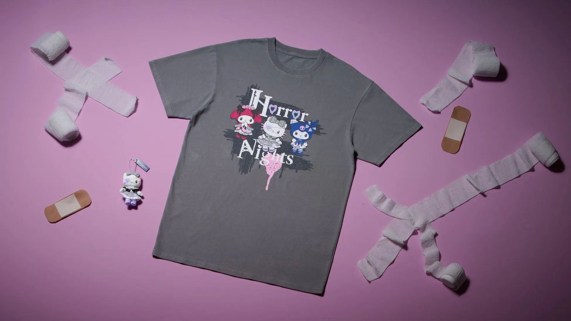 伊藤潤二『富江』コラボTシャツとアクセサリー