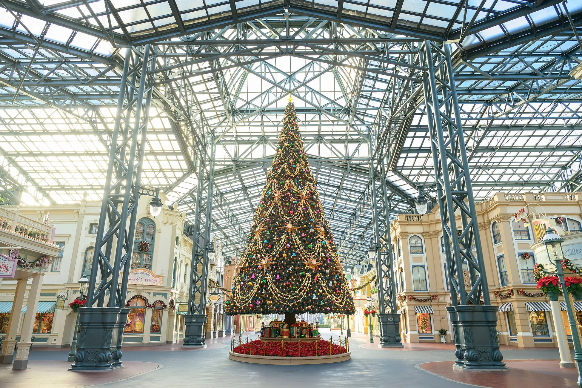 東京ディズニーリゾートのクリスマスツリー