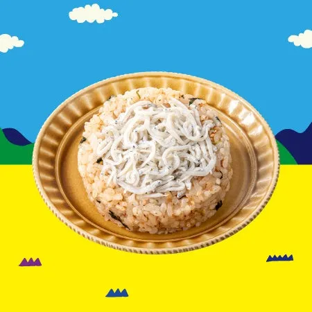 しらすをのせたおにぎり