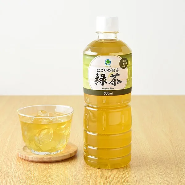 にごりの旨み緑茶とグラス