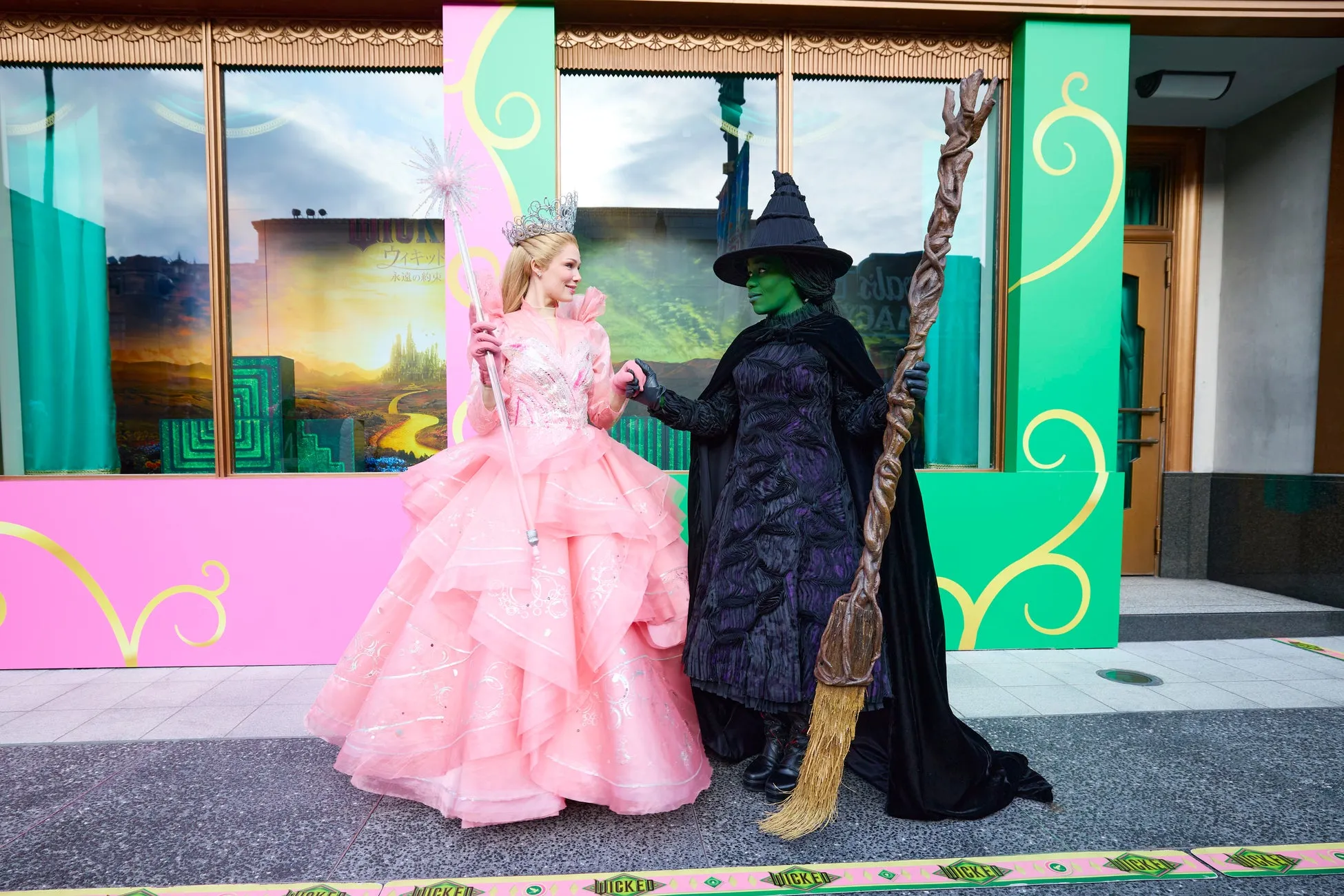 ウィキッドのキャラクターがセレブレーションイベントに登場