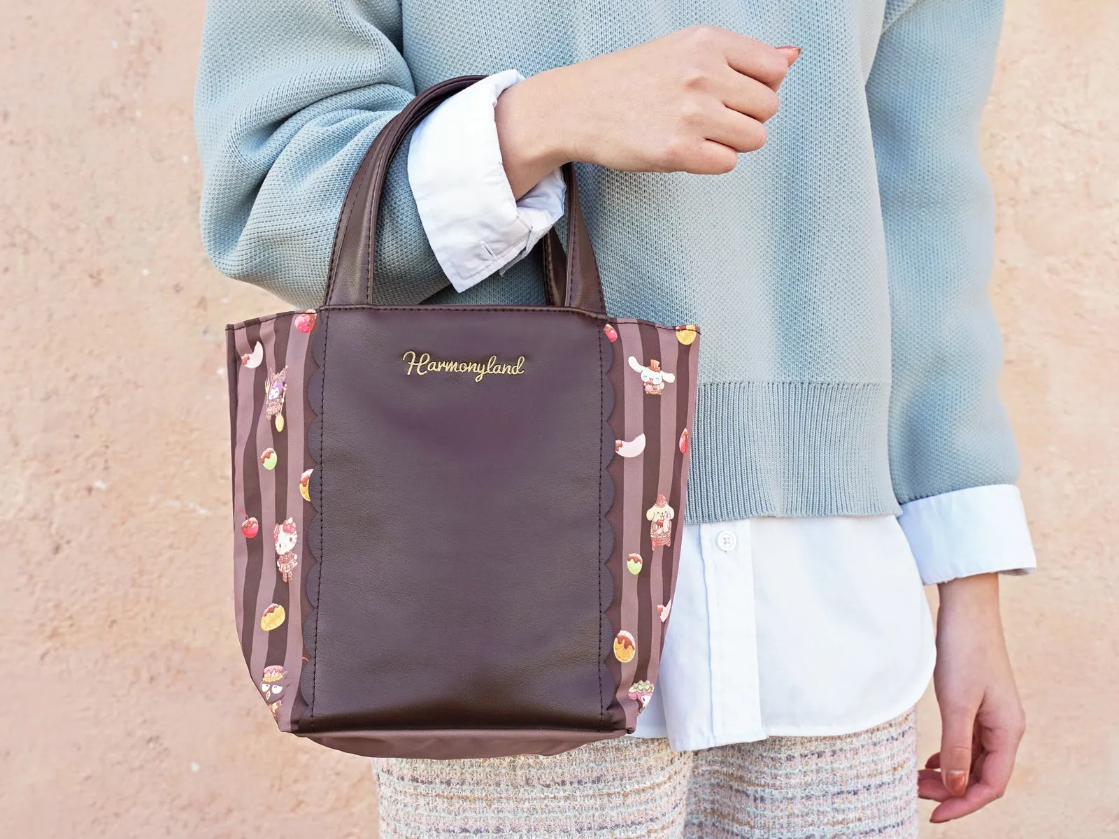 ハーモニーランドのブラウントートバッグ