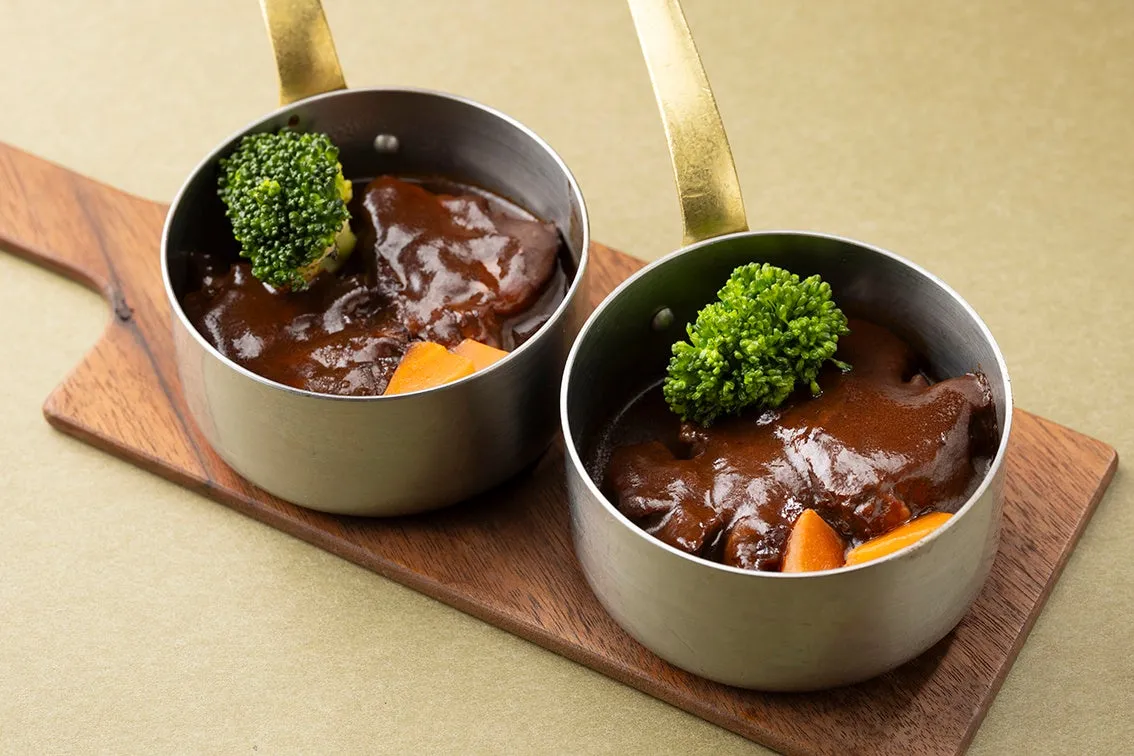 牛タン赤ワイン煮込み仙台味噌風味（ディナー限定）